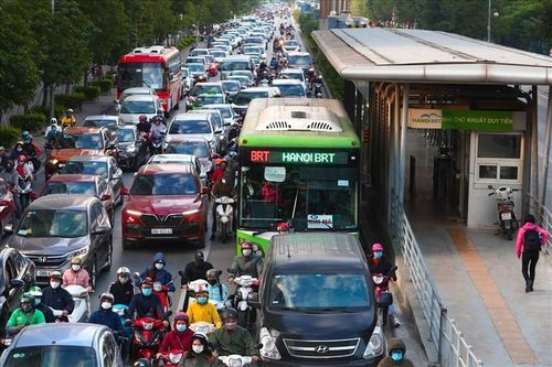 Xe buýt sẽ có làn đường phù hợp?