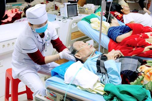 Đồng hành cùng bệnh nhân nghèo