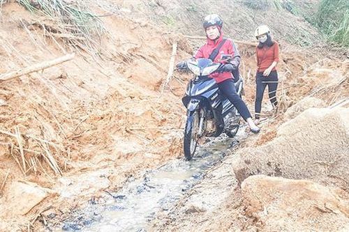 Gian nan đường đến trường