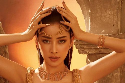 Lạ chưa kìa, Chi Pu lại vắng mặt trong đêm diễn dù là nàng thơ của NTK Đỗ Long