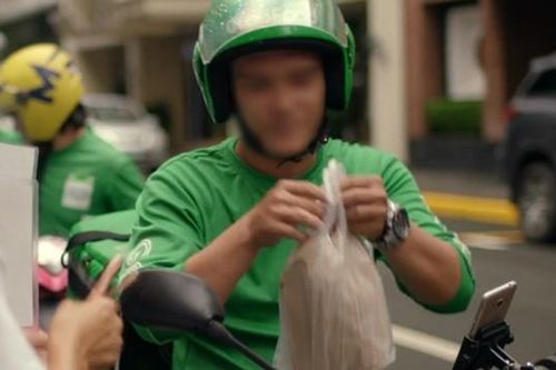 Đặt GrabFood, chờ 1 tiếng rồi bị hủy nhưng khách hàng bất ngờ với hành động của tài xế