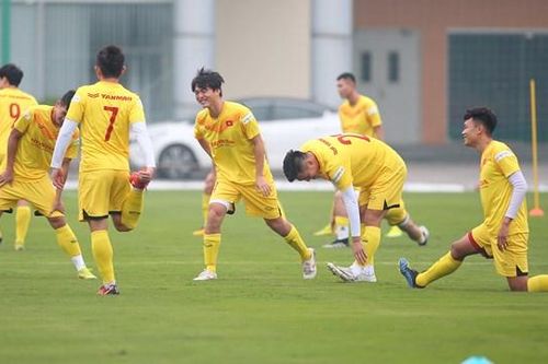 Tuyển Việt Nam: Quyết tâm vì mục tiêu lớn