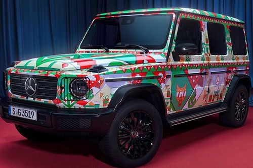 Mercedes-Benz G-Class và AMG GT lạ mắt với phiên bản Giáng sinh