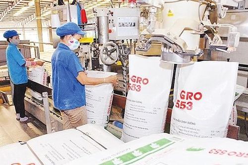 Ngành thức ăn chăn nuôi: Nhiều tiềm năng trong bối cảnh dịch bệnh