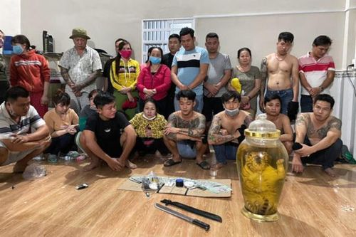 Hổ ngâm nguyên con trong sòng bạc của hai 'nữ quái' ở Đồng Nai