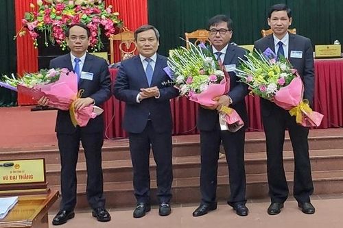 Quảng Bình có 3 tân Phó Chủ tịch tỉnh