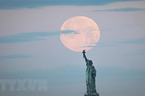 NASA công bố các mục tiêu của sứ mệnh khám phá Mặt Trăng Artemis III