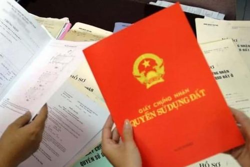 2 trường hợp mua đất không phải sang tên sổ đỏ