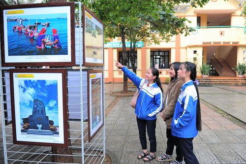 Triển lãm số 'Hoàng Sa, Trường Sa của Việt Nam - Những bằng chứng lịch sử và pháp lý'