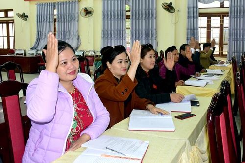HĐND xã Lăng Can thông qua nghị quyết thành lập thị trấn Lăng Can