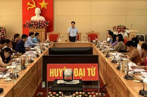 Kiểm tra phong trào 'Toàn dân đoàn kết xây dựng đời sống văn hóa'