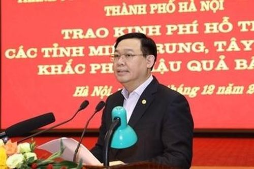 Hà Nội trao 91 tỷ đồng hỗ trợ đồng bào khắc phục thiệt hại do mưa lũ