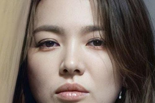 Song Hye Kyo bị soi cận cảnh nhan sắc ở tuổi U40, da cũng đã lão hóa nhiều