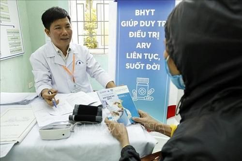 20 năm điều trị HIV: Số người được điều trị ARV đã tăng lên hơn 55 lần