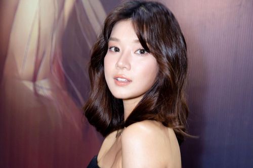Hoàng Yến Chibi đã có 10 năm vào showbiz
