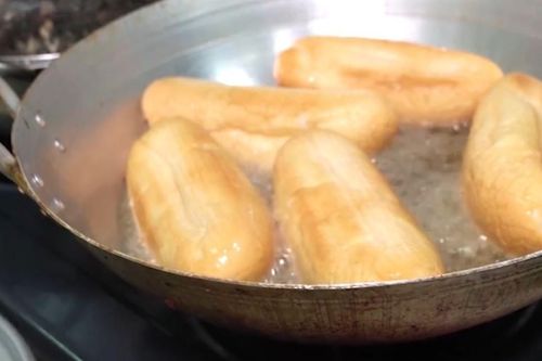 Bánh mì rau rán ngon rẻ ở Hải Phòng