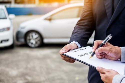 Trách nhiệm cung cấp hồ sơ TNGT để giải quyết bảo hiểm