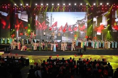 Đặc sắc Chương trình nghệ thuật 'Thi đua là yêu nước-Gửi những mùa sau'