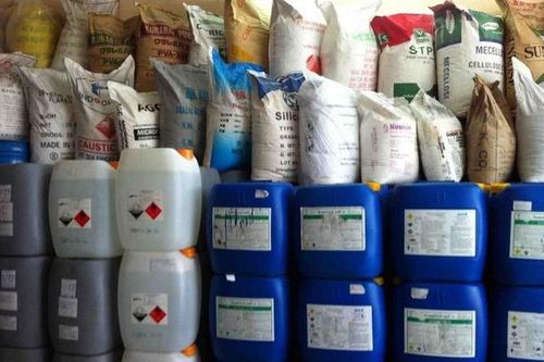 Phát hiện kho hóa chất nguy hiểm trong khu công nghiệp Tân Tạo