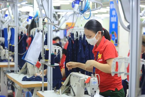 Hỗ trợ doanh nghiệp vượt qua đại dịch COVID-19: Nhiều rào cản