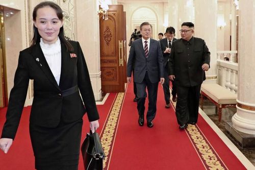 Em gái ông Kim Jong-un tái xuất sau tin đồn 'không còn sống'