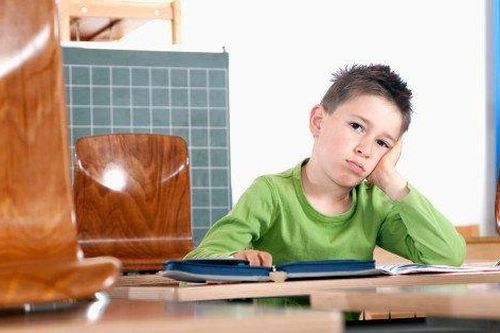 Bà mẹ lý giải nguyên nhân khuyến khích con chơi với bạn xấu tính