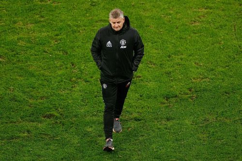 M.U bị loại khỏi Champions League: Solskjaer yếu hèn, thua từ cách nhập cuộc