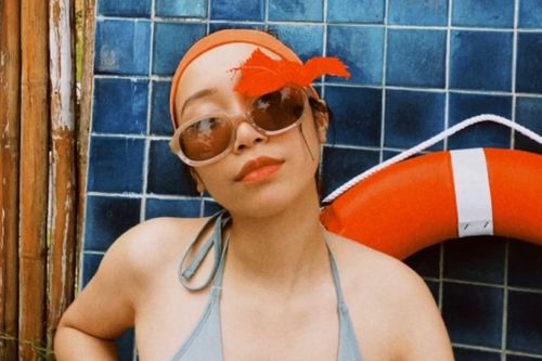 Khoe dáng nóng bỏng với bikini, con gái út ca sĩ Mỹ Linh cuốn hút ở tuổi 18