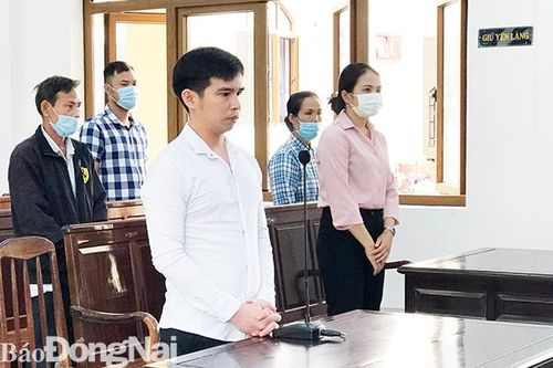 Giết bạn nhậu, bị cáo lãnh 16 năm tù
