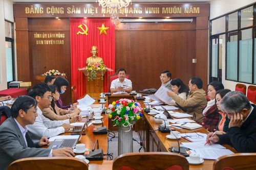 Thảo luận sôi nổi, trách nhiệm về nhiều giải pháp trọng tâm 2021