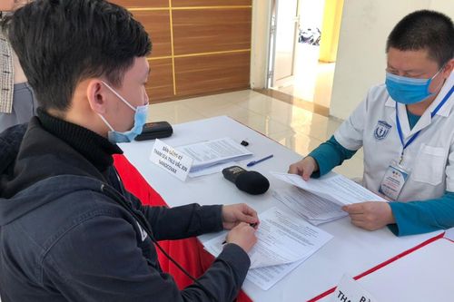 'Tôi muốn tiêm thử vaccine Covid-19 để nhanh đẩy lùi đại dịch'