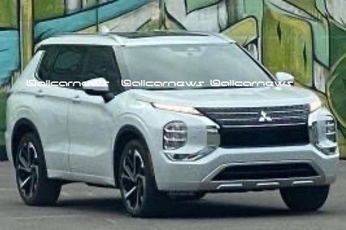 Lộ ảnh chụp thực tế Mitsubishi Outlander 2022
