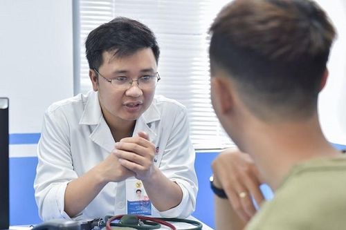 Cảnh báo tổn thương thần kinh vì bóng cười