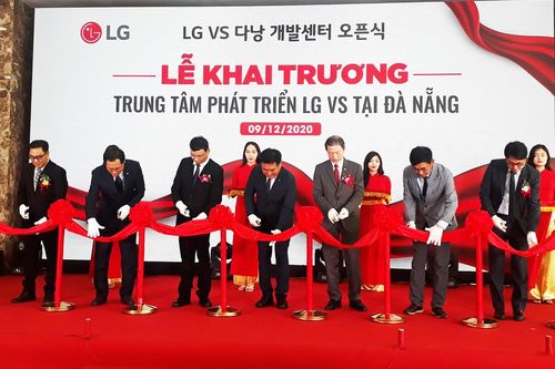 Khai trương Trung tâm Phát triển các giải pháp về linh kiện xe hơi tại Đà Nẵng