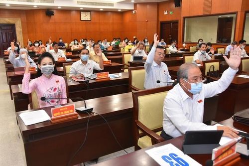 TP. HCM hủy bỏ việc thu hồi 61 dự án đất do chậm triển khai