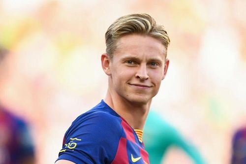 Barca túng quẫn phải bán Frenkie De Jong
