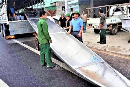 Nhịp cầu kết nối với quê hương