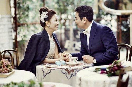 Diễn viên 'Những nàng công chúa nổi tiếng' ly hôn lần thứ 3