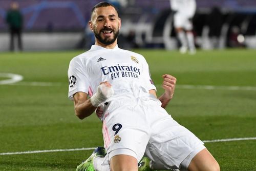 Benzema lập cú đúp, Real Madrid giành vé vào vòng knock-out Champions League