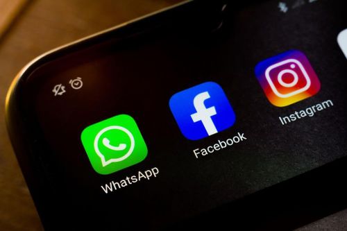 Facebook có thể bị yêu cầu bán Instagram và WhatsApp