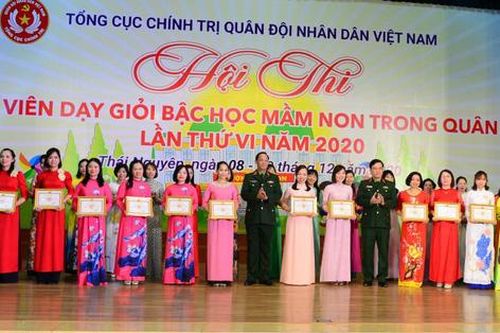 Hội thi giáo viên dạy giỏi bậc học Mầm non trong toàn quân