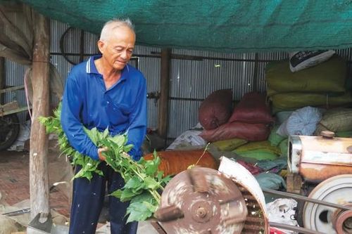 Ông ba Tre của bà con nghèo