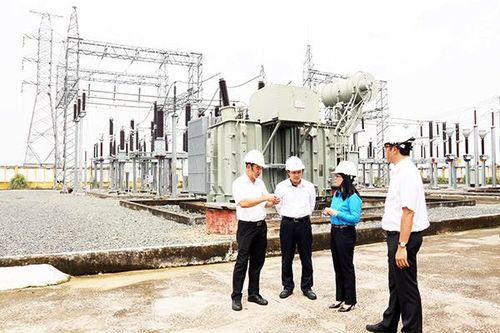 Xây dựng mạng lưới điện đáp ứng nhu cầu phát triển