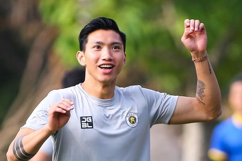 Văn Hậu phẫu thuật chấn thương sụn chêm, nghỉ ít nhất 3 tháng