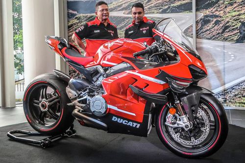 Chi tiết Ducati Superleggera V4 vừa được ra mắt tại Malaysia