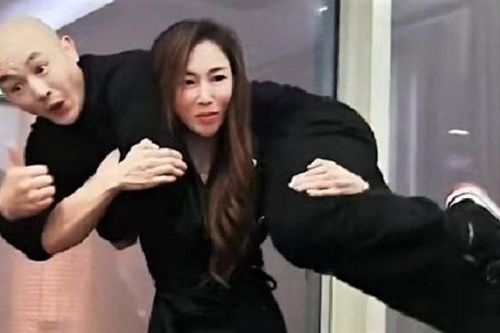 'Đệ nhất Thiếu Lâm' từng mất hơn 10 năm để thắng chị ruột