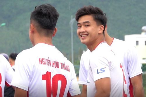 Dàn sao U22 Việt Nam giúp U21 Viettel thắng dễ Long An