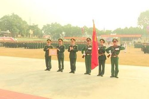 Trung đoàn 141 kỷ niệm 70 năm thành lập và đón nhận Huân chương Bảo vệ Tổ quốc hạng Nhì