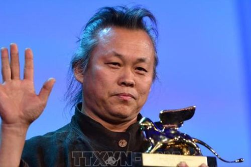 Đạo diễn Kim Ki-duk qua đời vì Covid-19