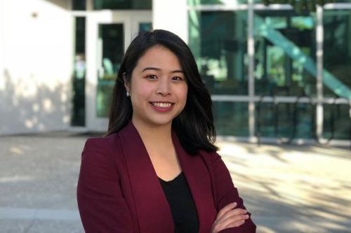 Cô gái gốc Việt trở thành nữ thị trưởng da màu trẻ nhất ở California